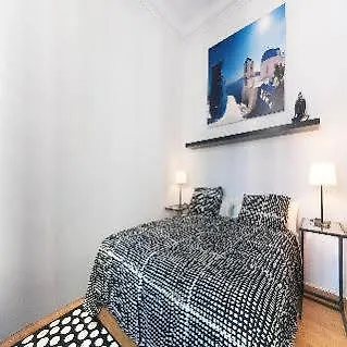 Barcelona 10 - Apartments